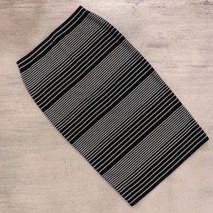 Max Studio Striped Midi Pencil Skirt Striped - Small